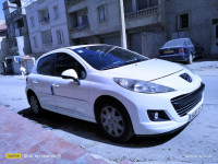 citadine-peugeot-207-plus-2013-constantine-algerie