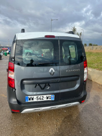 voitures-renault-kangoo-2025-rouiba-alger-algerie