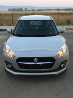 citadine-suzuki-swift-2022-annaba-algerie