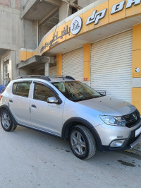 voitures-dacia-sandero-2018-stepway-taher-jijel-algerie