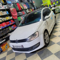 voitures-volkswagen-polo-2013-sidi-akkacha-chlef-algerie