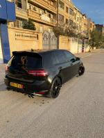 moyenne-berline-volkswagen-golf-7-2015-gtd-constantine-algerie