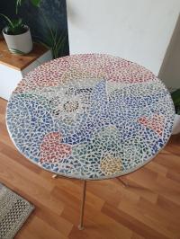 طاولات-منخفضة-table-mosaique-fer-forge-tete-a-العاشور-الجزائر