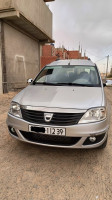 voitures-dacia-logan-mcv-2012-el-oued-algerie