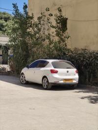 سيارات-seat-ibiza-2011-loca-بودواو-بومرداس-الجزائر
