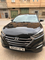 voitures-hyundai-tucson-2017-sour-el-ghouzlane-bouira-algerie