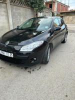 moyenne-berline-renault-megane-3-2011-si-mustapha-boumerdes-algerie