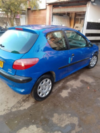 voitures-peugeot-206-2002-boumerdes-algerie