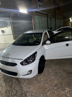 voitures-hyundai-accent-rb-4-portes-2014-adrar-algerie