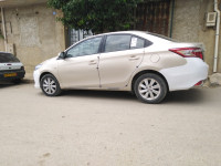 voitures-toyota-yaris-sedan-2014-play-zebboudja-chlef-algerie