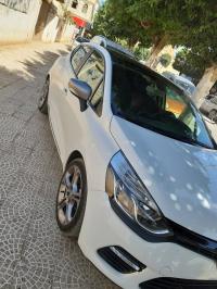 سيارات-renault-clio-4-2015-gt-line-بوقرة-البليدة-الجزائر