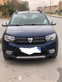 citadine-dacia-sandero-2018-stepway-biskra-algerie