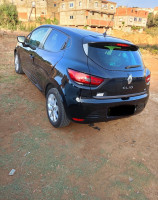 voitures-renault-clio-4-2015-taougrite-chlef-algerie