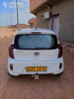 voitures-kia-picanto-2012-timimoun-algerie