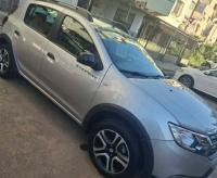 سيارات-dacia-sandero-2023-stepway-expression-plus-عين-طاية-الجزائر