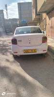 voitures-dacia-logan-2015-tenes-chlef-algerie