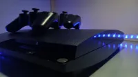 PS3 + 2 manettes + câble | Bon état