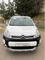 voitures-citroen-berlingo-2013-bou-saada-msila-algerie