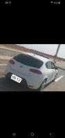 voitures-seat-leon-2013-algerie