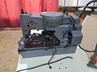 MACHINE A COUDRE