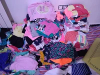 Liquidation des vêtements d'été pour filles et garçons