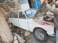 citadine-peugeot-204-1971-ain-makhlouf-guelma-algerie