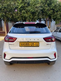 سيارات-livan-x3-pro-2025-automatique-avec-toi-ouvrant-الشلف-الجزائر