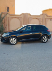 voitures-renault-megane-3-2011-ghardaia-algerie