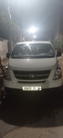 commerciale-hyundai-h1-2011-vitre-9-places-bab-ezzouar-alger-algerie