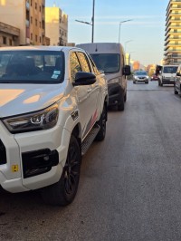 سيارات-toyota-hilux-2023-gr-بسكرة-الجزائر