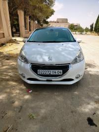 سيارات-peugeot-208-2014-allure-عين-البيضاء-أم-البواقي-الجزائر