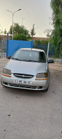 voitures-chevrolet-aveo-4-portes-2004-algerie