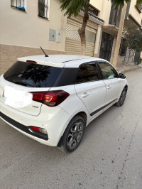 voitures-hyundai-i20-2019-bordj-bou-arreridj-algerie