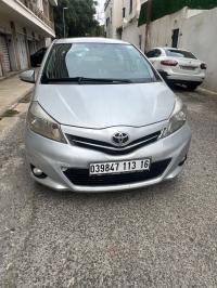 سيارات-toyota-yaris-2013-الجزائر-وسط
