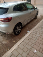 voitures-renault-clio-5-2022-evolution-chaabet-el-ham-ain-temouchent-algerie