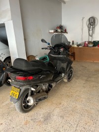 دراجات-نارية-وسكوترات-piaggio-mp3-2016-بابا-حسن-الجزائر