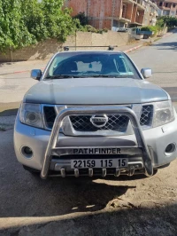 Nissan Pathfinder 2015 