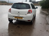 voitures-renault-clio-3-2012-mouzaia-blida-algerie