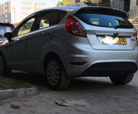 voitures-ford-fiesta-2013-draria-alger-algerie