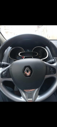 voitures-renault-clio-4-2015-limited-2-tiaret-algerie