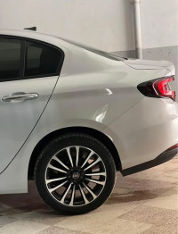 voitures-fiat-tipo-sedan-2023-life-tlemcen-algerie