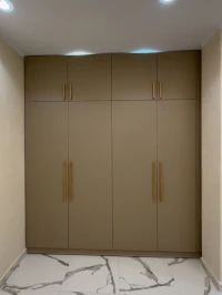 Dressing placard sur mesure moderne mdf high gloss خزانة ملابس
