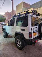 tout-terrain-suv-toyota-land-cruiser-1995-court-laghouat-algerie