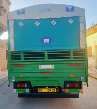 camion-isuzu-npr-71-2014-sidi-bel-abbes-algerie