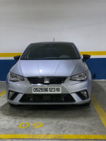 voitures-seat-ibiza-2023-sport-back-mohammadia-alger-algerie