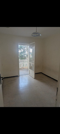 appartement-location-f4-alger-cheraga-algerie