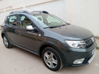 voitures-dacia-sandero-2017-stepway-birkhadem-alger-algerie