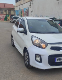 voitures-kia-picanto-2016-safety-bab-el-oued-alger-algerie