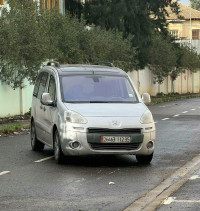 voitures-peugeot-partner-2012-tepee-allure-boumerdes-algerie