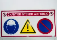 Plaque de signalisation en pvc